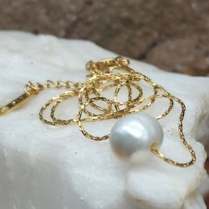 Natural Freshwater Pearl Pendant Luxury 14K Gold pl Chain Hypoallergenic